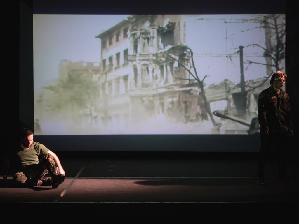 “Brothers: Dai Balcani a Gaza”, Il Teatro Come Testimonianza di Guerra