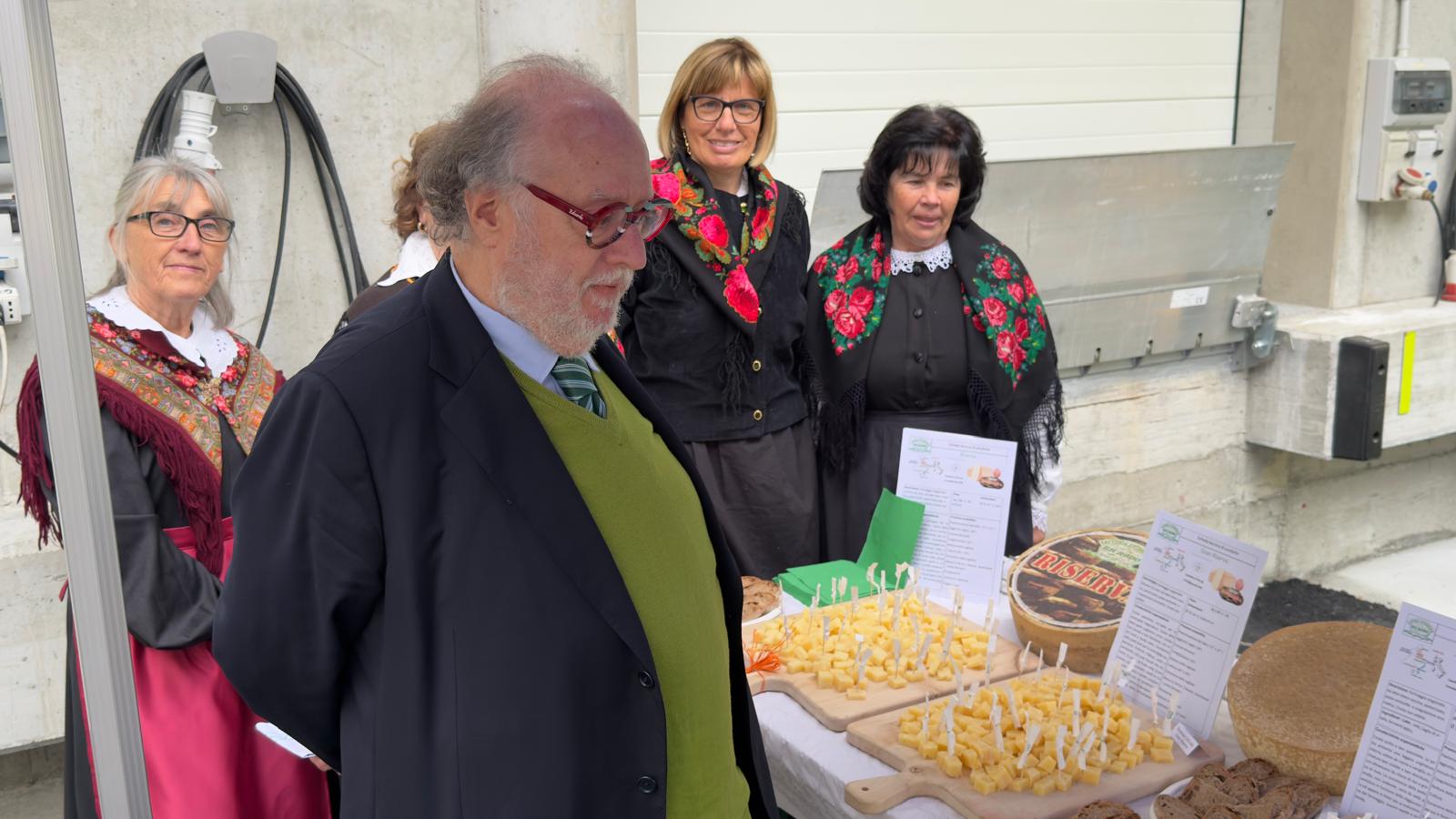 Sessant’Anni di Eccellenza Casearia: La Latteria di Crodo Celebra con il Territorio