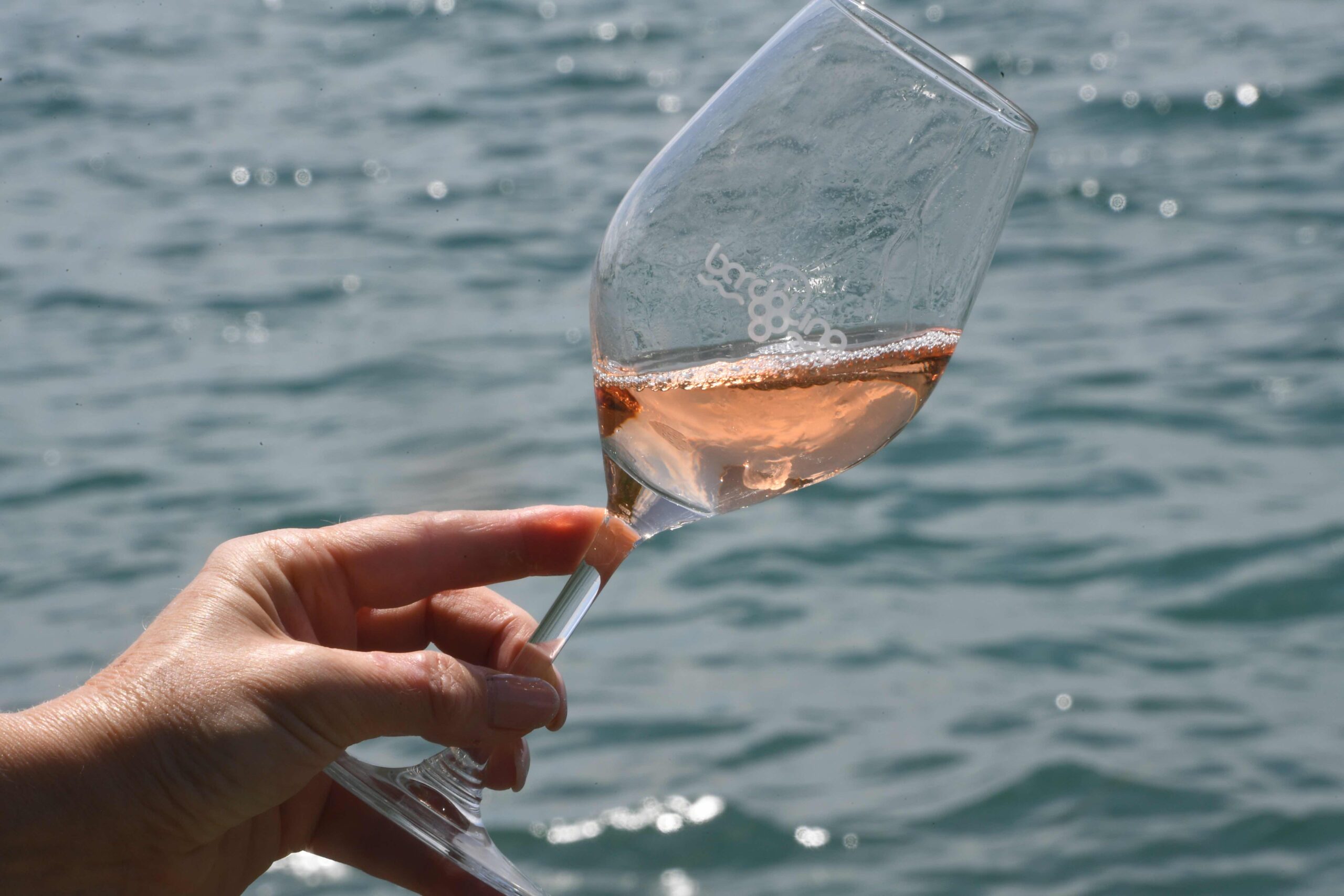 Verona e Lago di Garda: Musica, Minerali e Vino Trainano il Turismo di Maggio