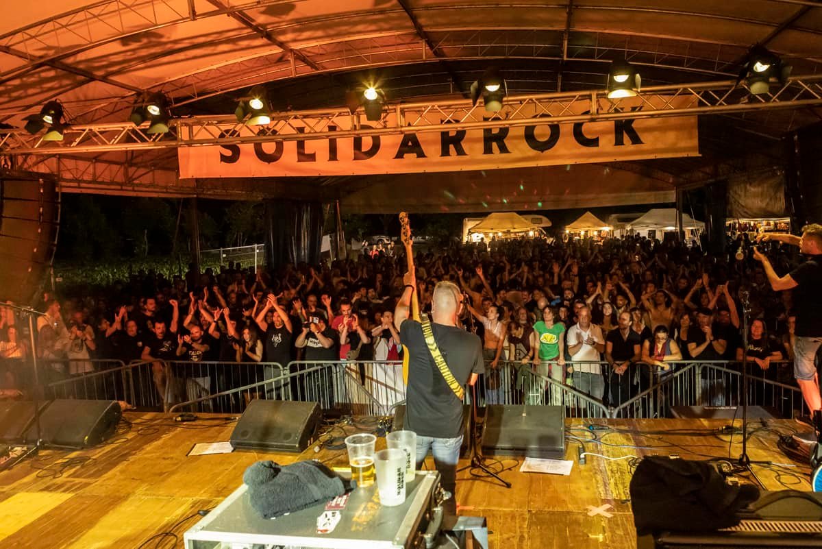 SolidarRock 2025: Dodici Giorni di Musica, Cucina e Solidarietà a Cassano d’Adda