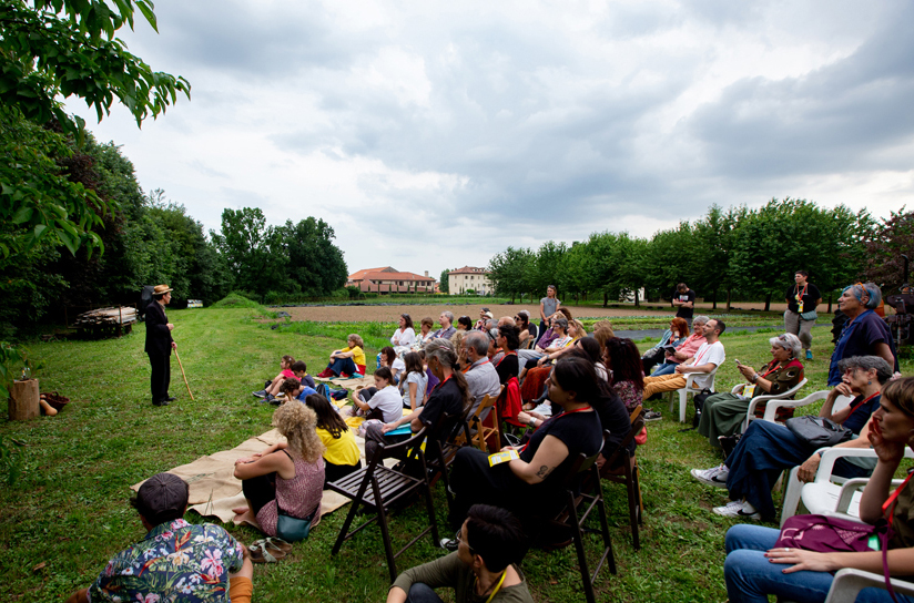 Teatro Degli Acerbi: Un’Estate Di Narrazione Tra Colline, Cimiteri E Sogni
