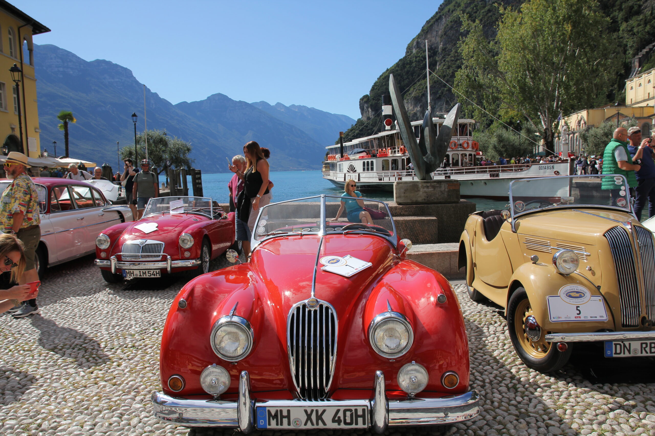 Gardasee Klassik 2025: il fascino delle auto d’epoca torna a risplendere sulle sponde del Lago di Garda Veneto